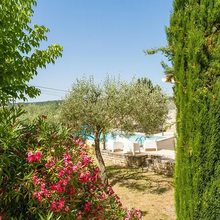 Les Hauts De Cassagnas Villa